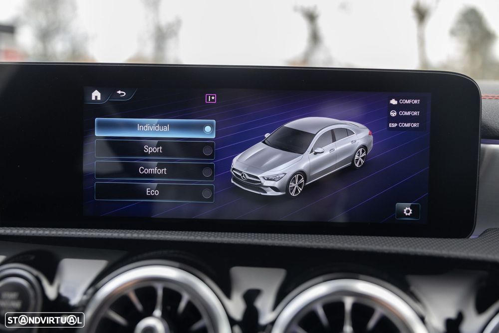 Mercedes-Benz CLA 250 7G-DCT AMG Line - 28