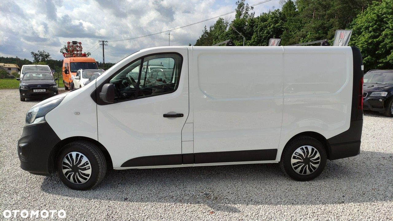 Opel Vivaro - 11