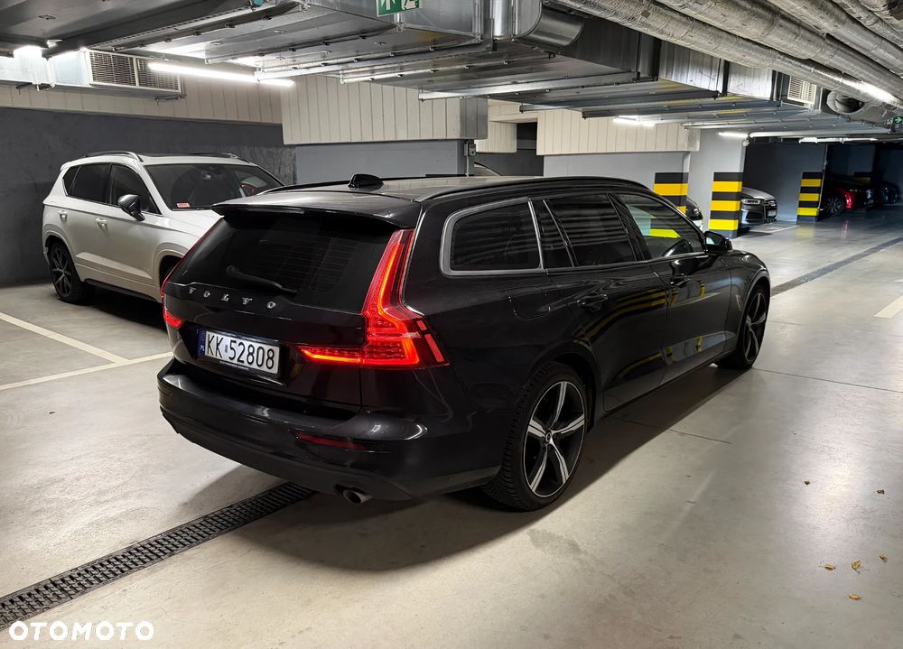 Volvo V60 B4 D Momentum Core - 7