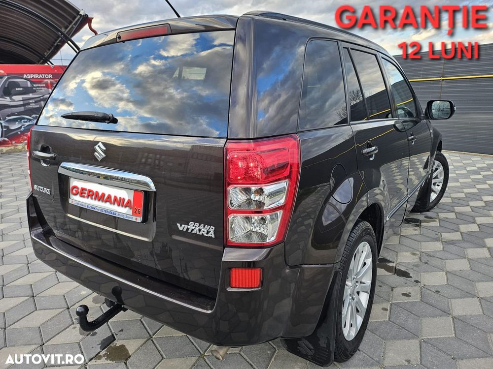 Suzuki Grand Vitara 1.9 DDIS JLX - 9