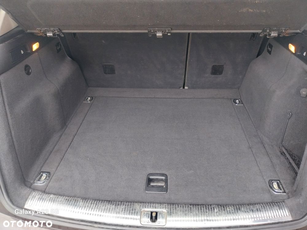 Audi Q5 2.0 TDI Quattro - 9