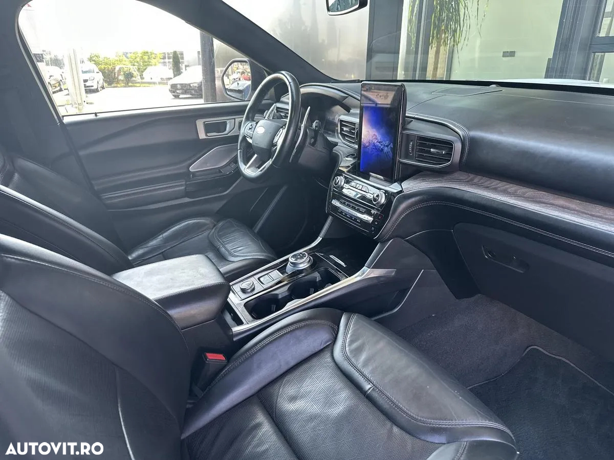 Ford Explorer EcoBoost Plug-in Hybrid PLATINUM - 12