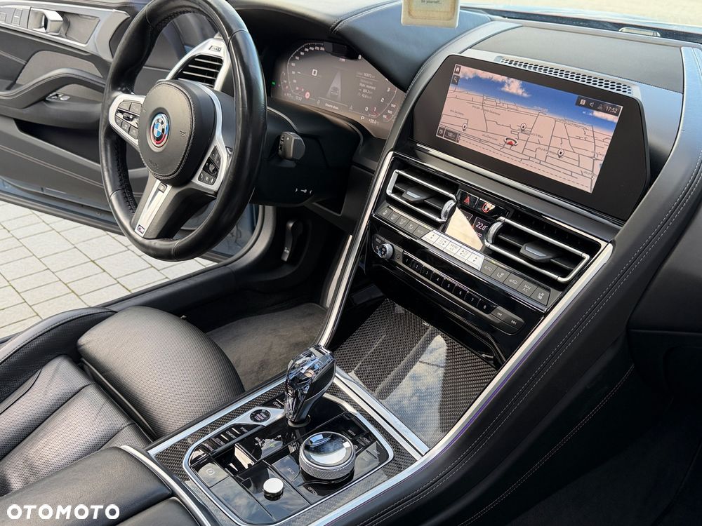 BMW Seria 8 840i xDrive - 27