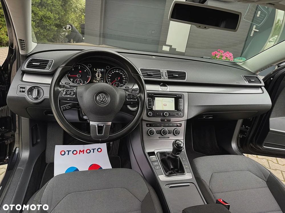 Volkswagen Passat 2.0 TDI Highline - 5
