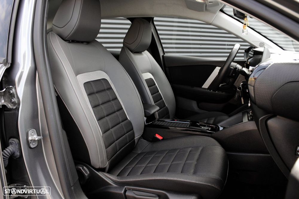 Citroën C4 X 1.2 Hybrid Plus e-DSC6 - 26