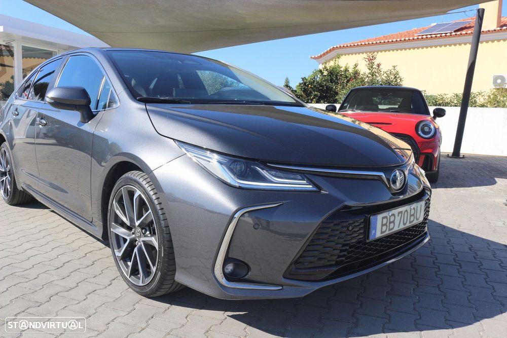 Toyota Corolla SD 1.8 Hybrid Luxury - 4