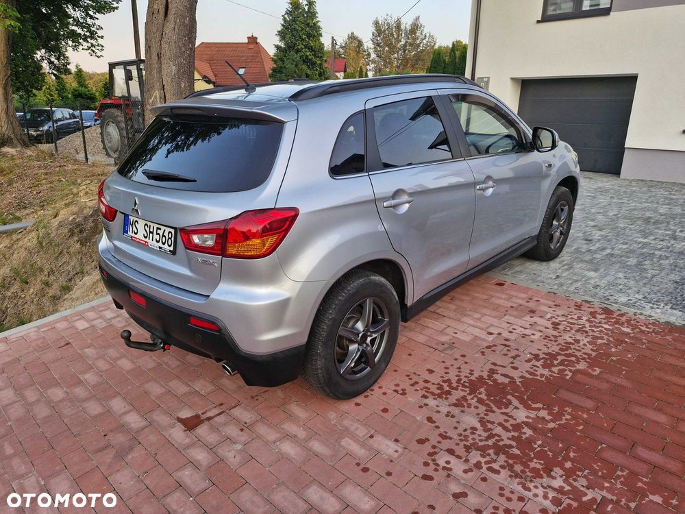 Mitsubishi ASX - 3