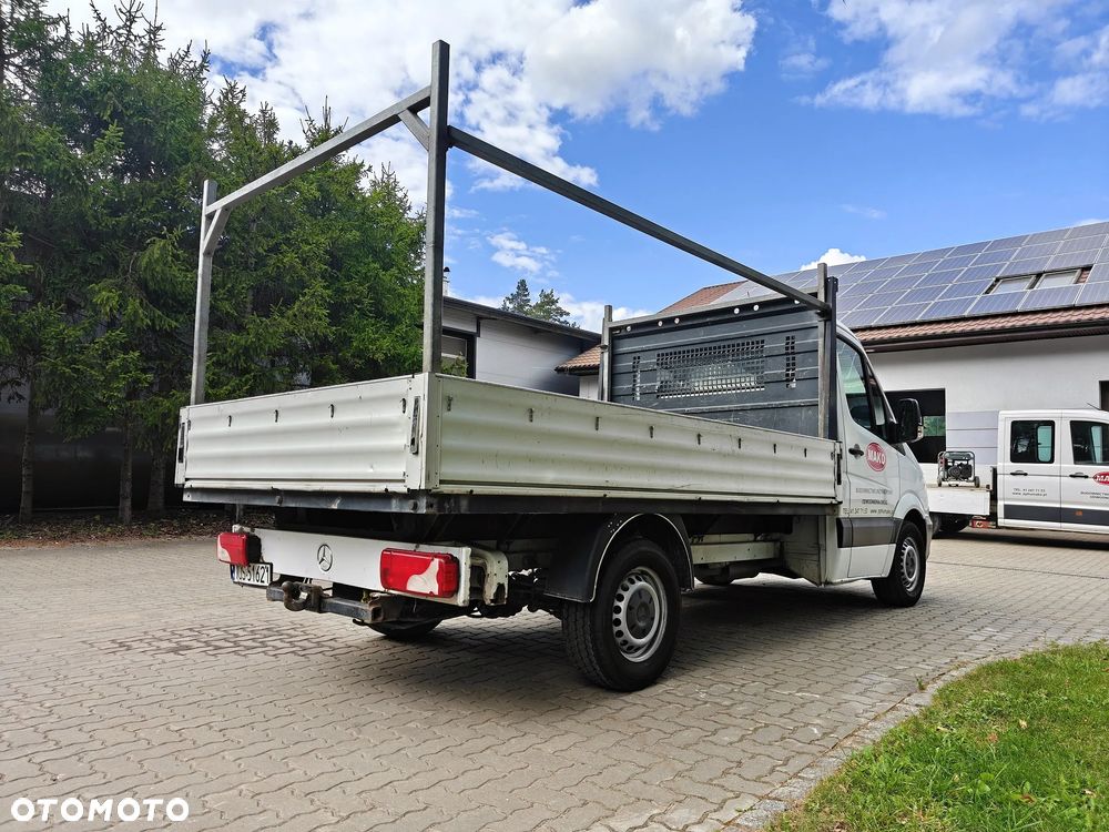 Mercedes-Benz Sprinter - 5