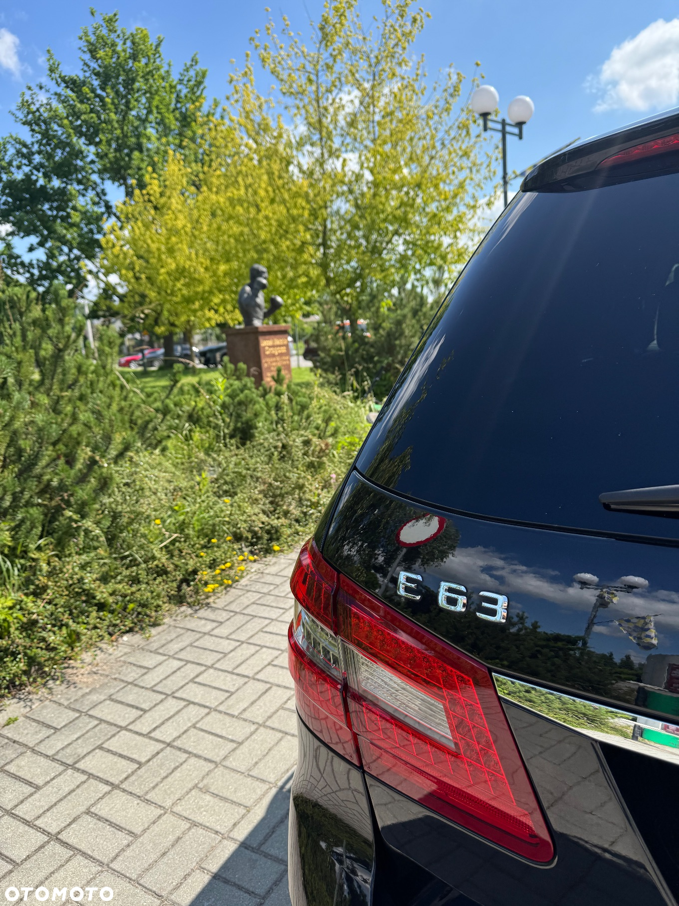 Mercedes-Benz Klasa E 63 AMG T AMG Speedshift 7G-MCT - 19
