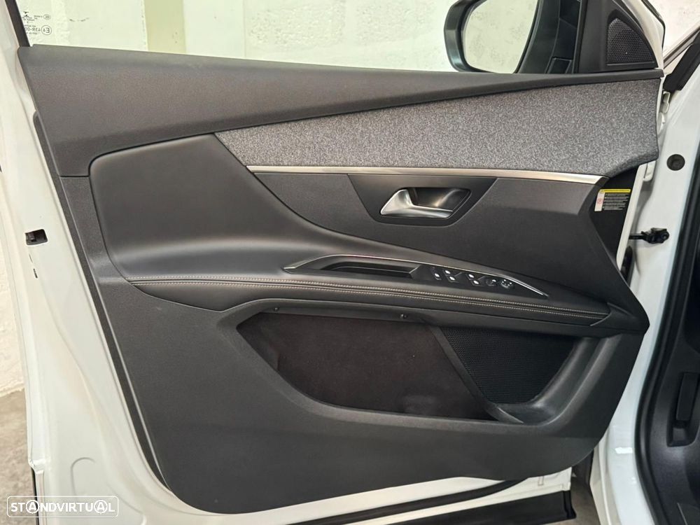 Peugeot 5008 1.5 BlueHDi GT Line EAT8 - 37