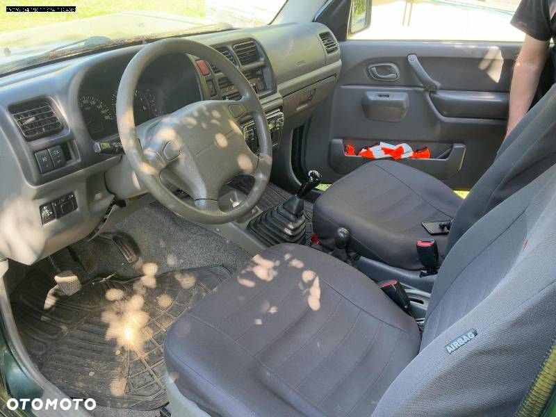Suzuki Jimny - 24
