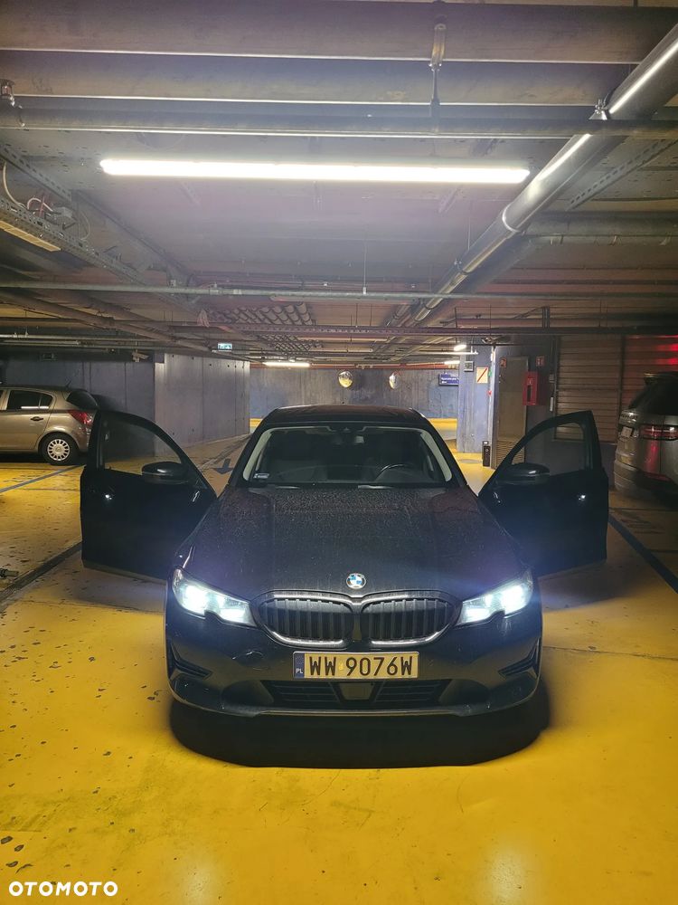 BMW Seria 3 318i Advantage sport - 2
