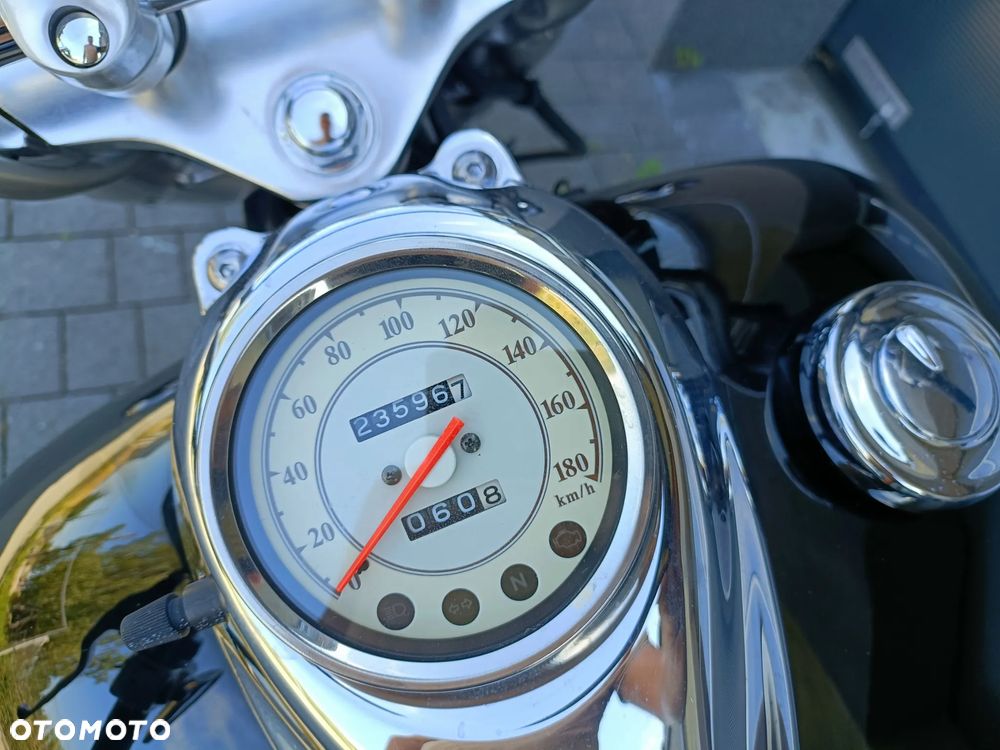 Yamaha XVS - 10