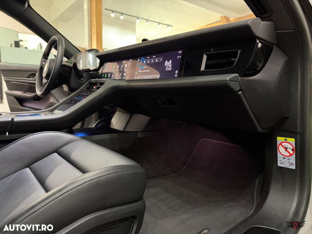 Porsche Taycan Performancebatterie Plus - 13