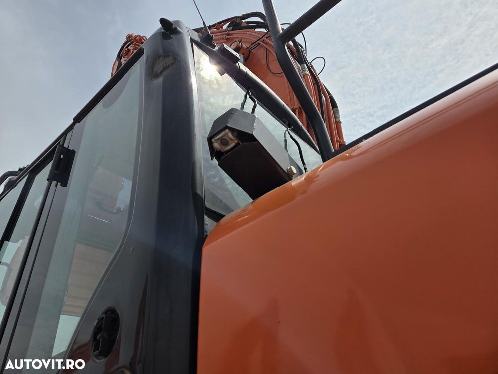 Hitachi ZX250, 6.535h, cupa NOUA 1,55mc, Masa 27,2tone, 2018, INGUST latime 2,99m, adancime sapare 7m, consum mediu 12,6l/h, lant 80% ok doar 620h deplasare, camera spate si laterale, inst picon, inst rotire, Isuzu 173CP, posibil leaasing-PROMOTIE 89.900 EUR - 15