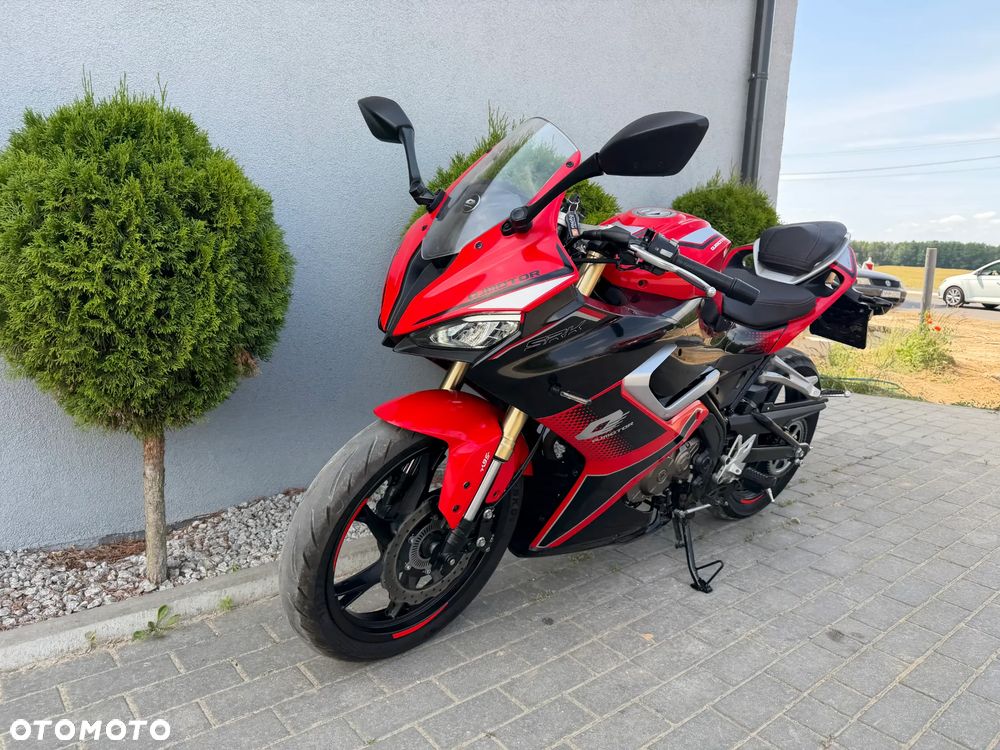 QJMOTOR SRK 125R - 40