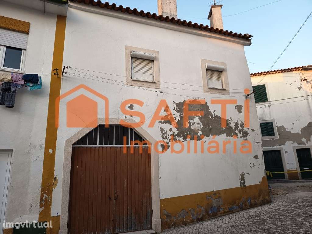 Moradia T3 em Lapas / Torres Novas - Grande imagem: 2/15