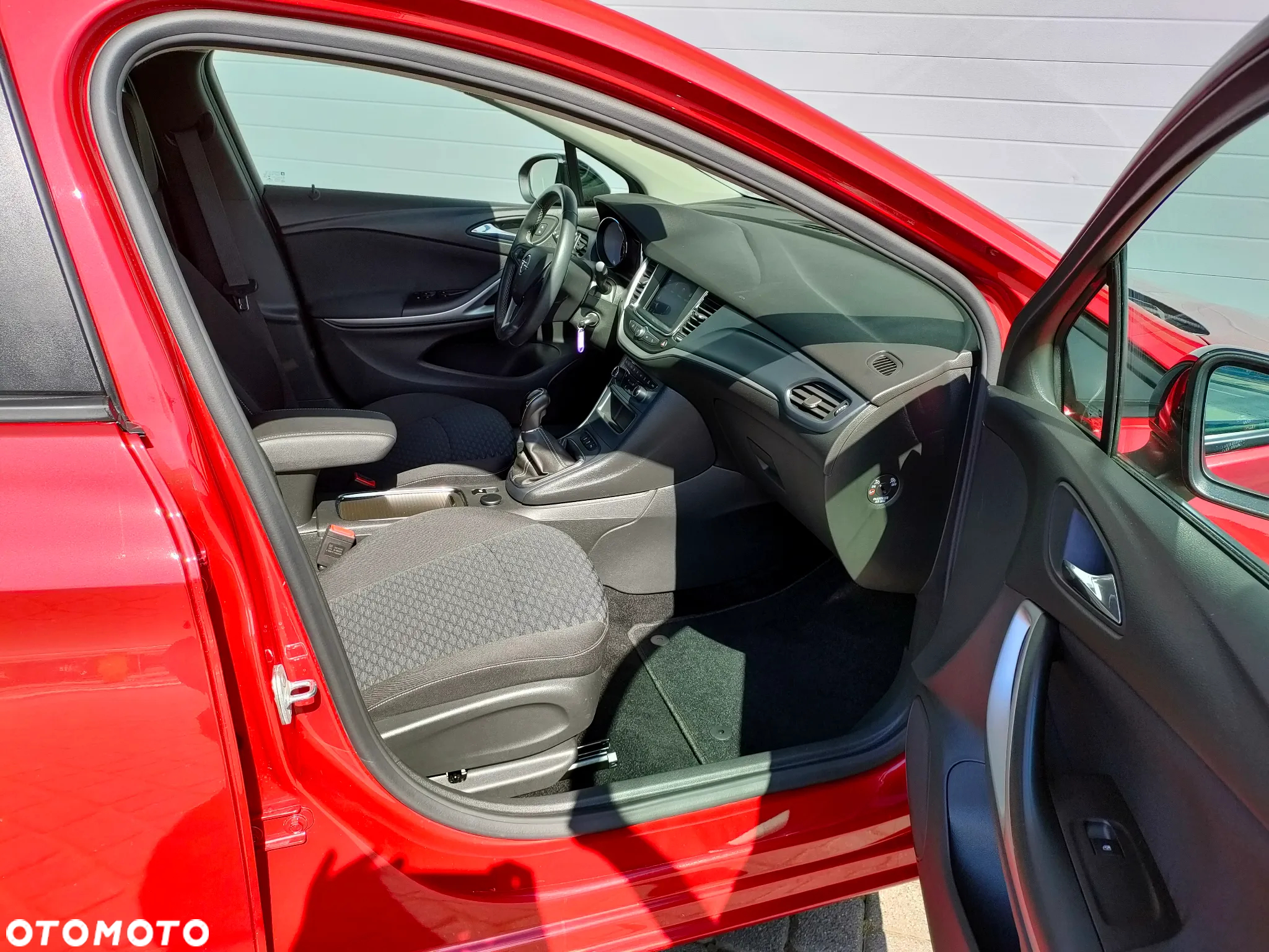 Opel Astra 1.2 Turbo Elegance - 22