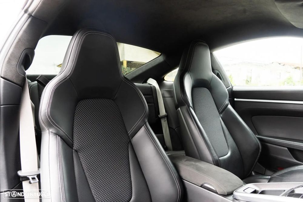 Porsche 911 (992) Carrera 4S PDK - 57