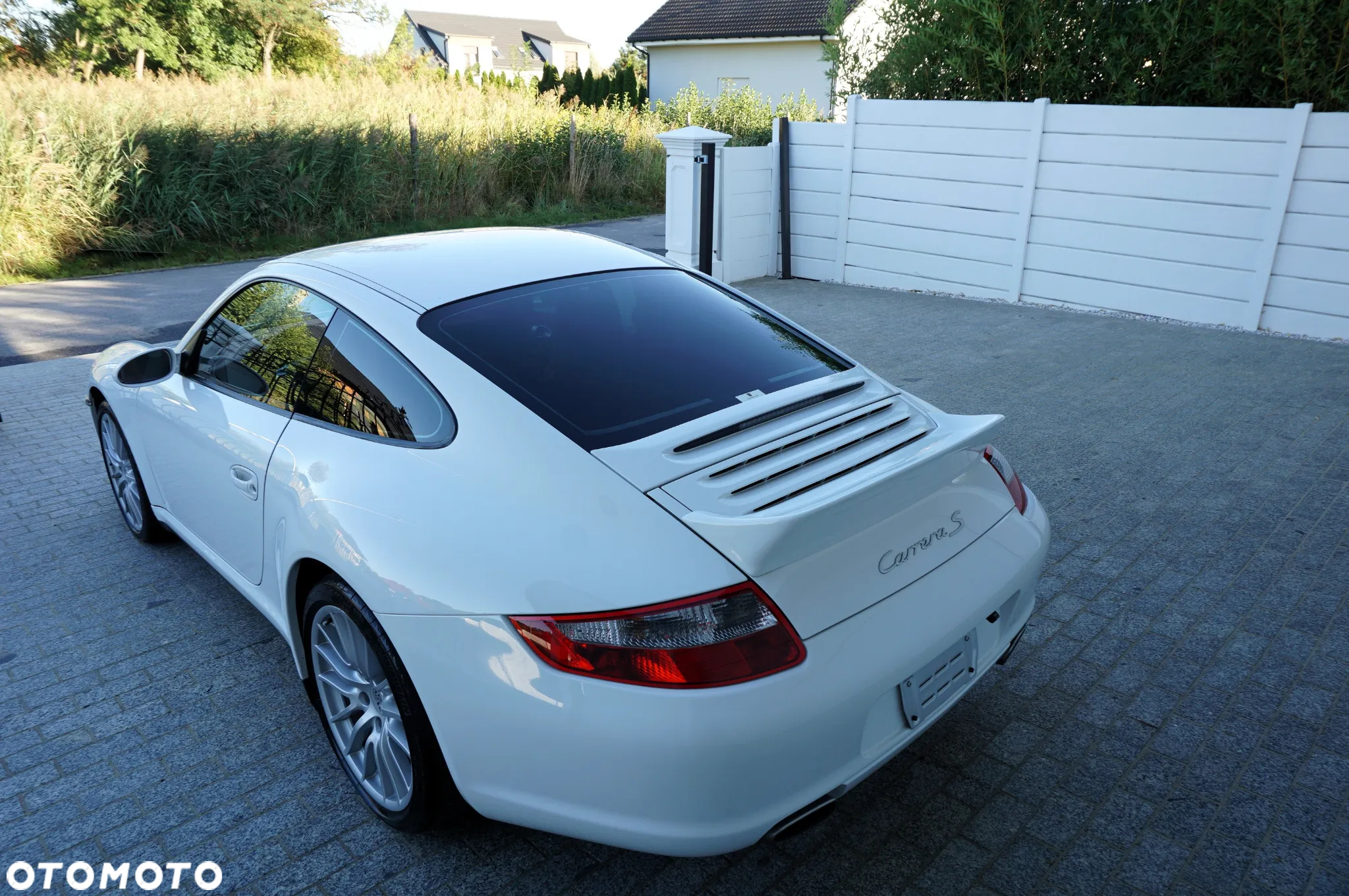 Porsche 911 Carrera 4 Tiptronic S - 6