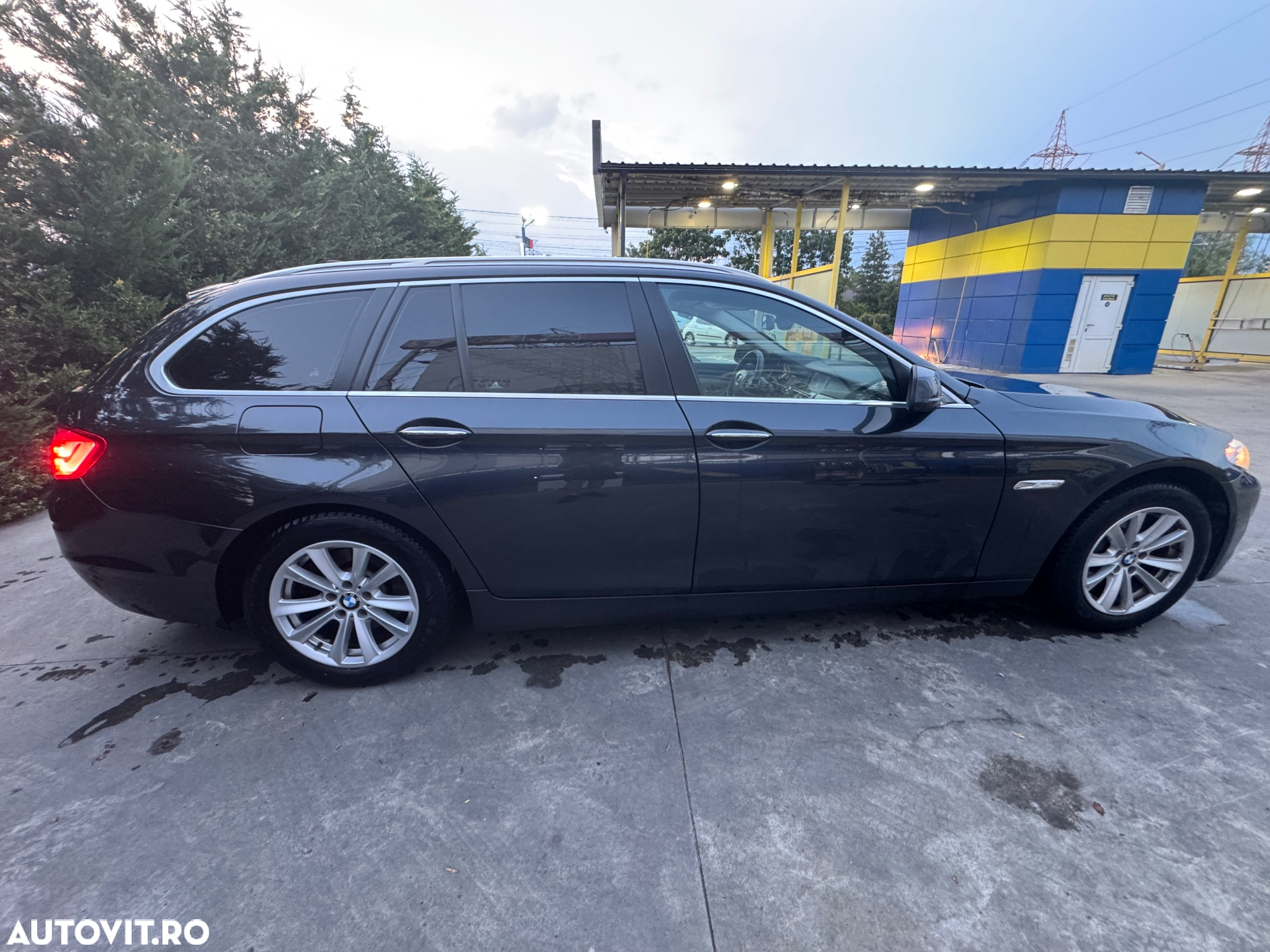 BMW Seria 5 520d Touring Aut. - 7