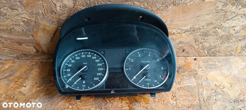 BMW E90 STEROWNIK SILNIKA LICZNIK STACYJKA ZESTAW STARTOWY N43 7599881 - 5