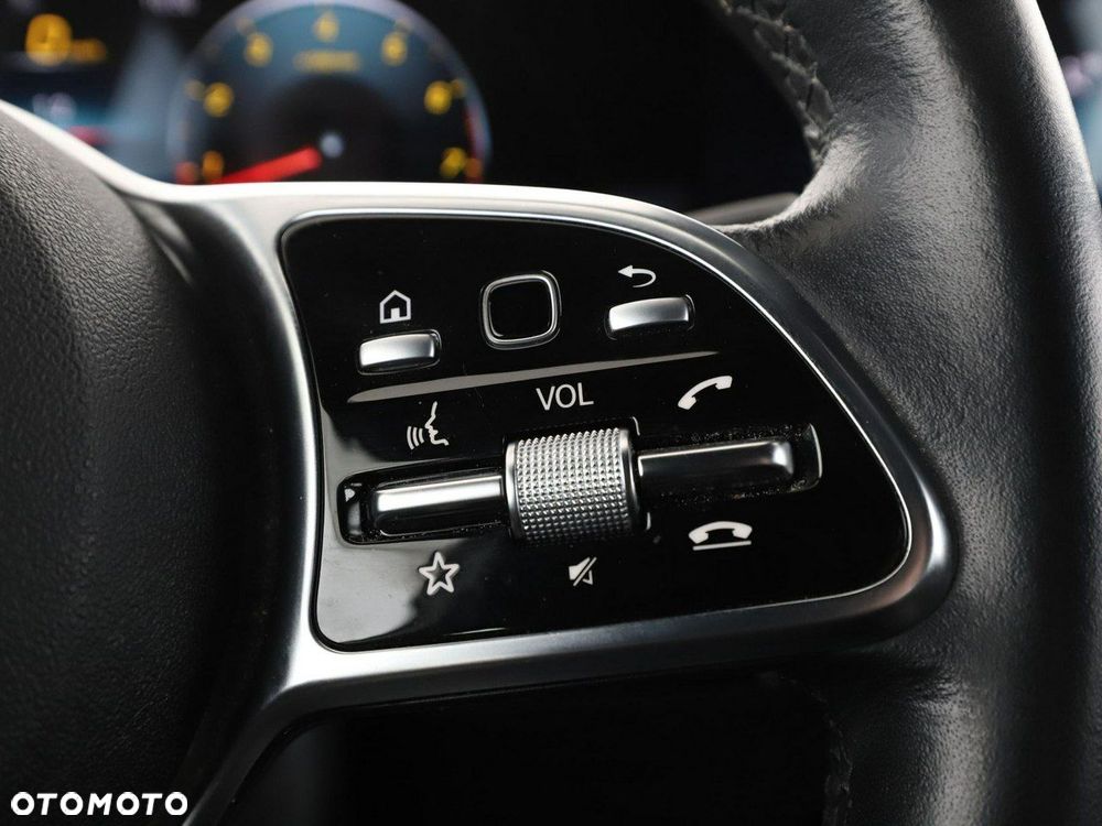 Mercedes-Benz Klasa B 250 7G-DCT Progressive - 32