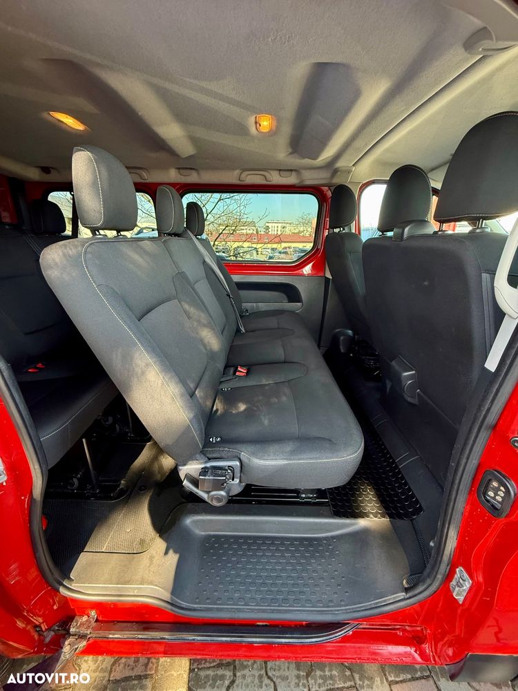 Renault Trafic - 16