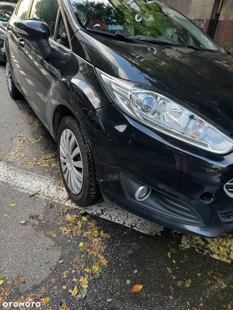 Ford Fiesta - 9