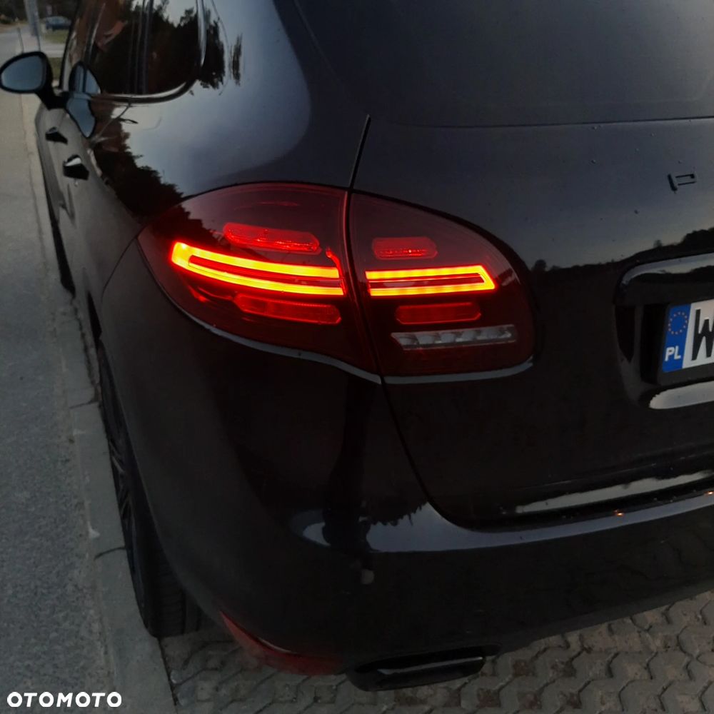 Porsche Cayenne - 19