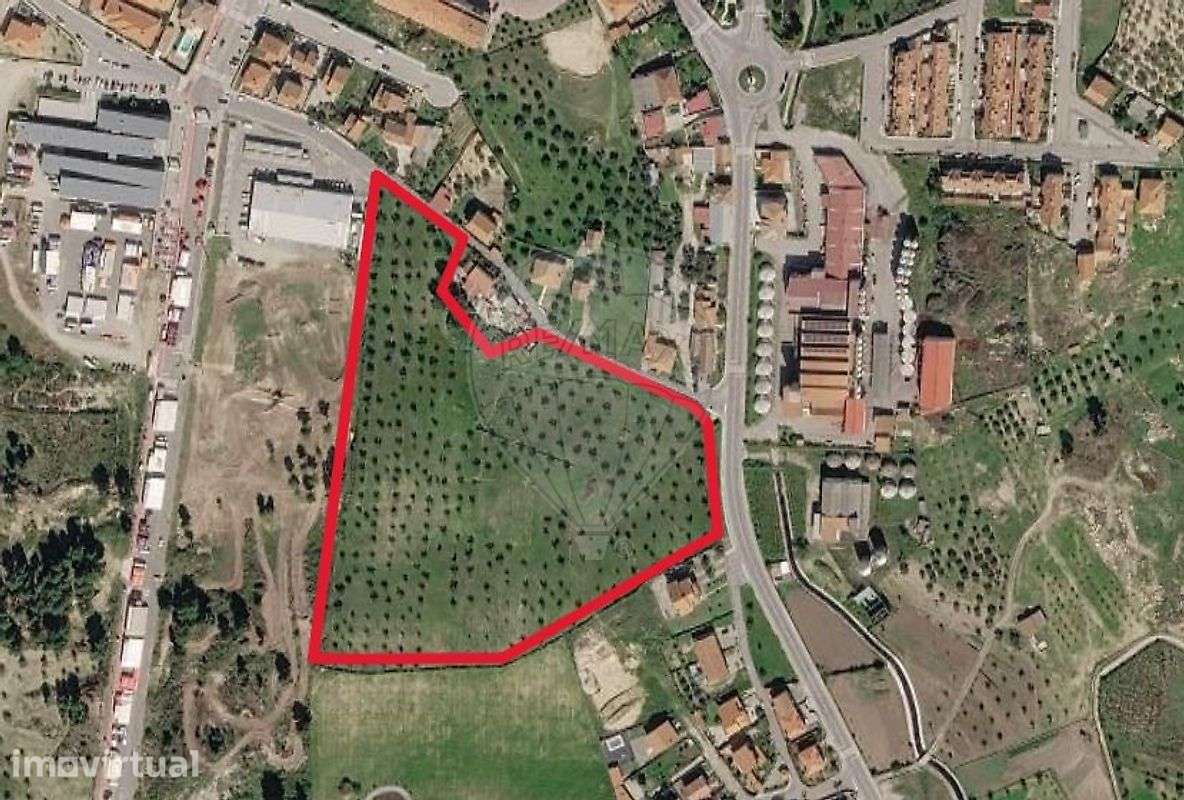 Terreno  para venda - Grande imagem: 2/3