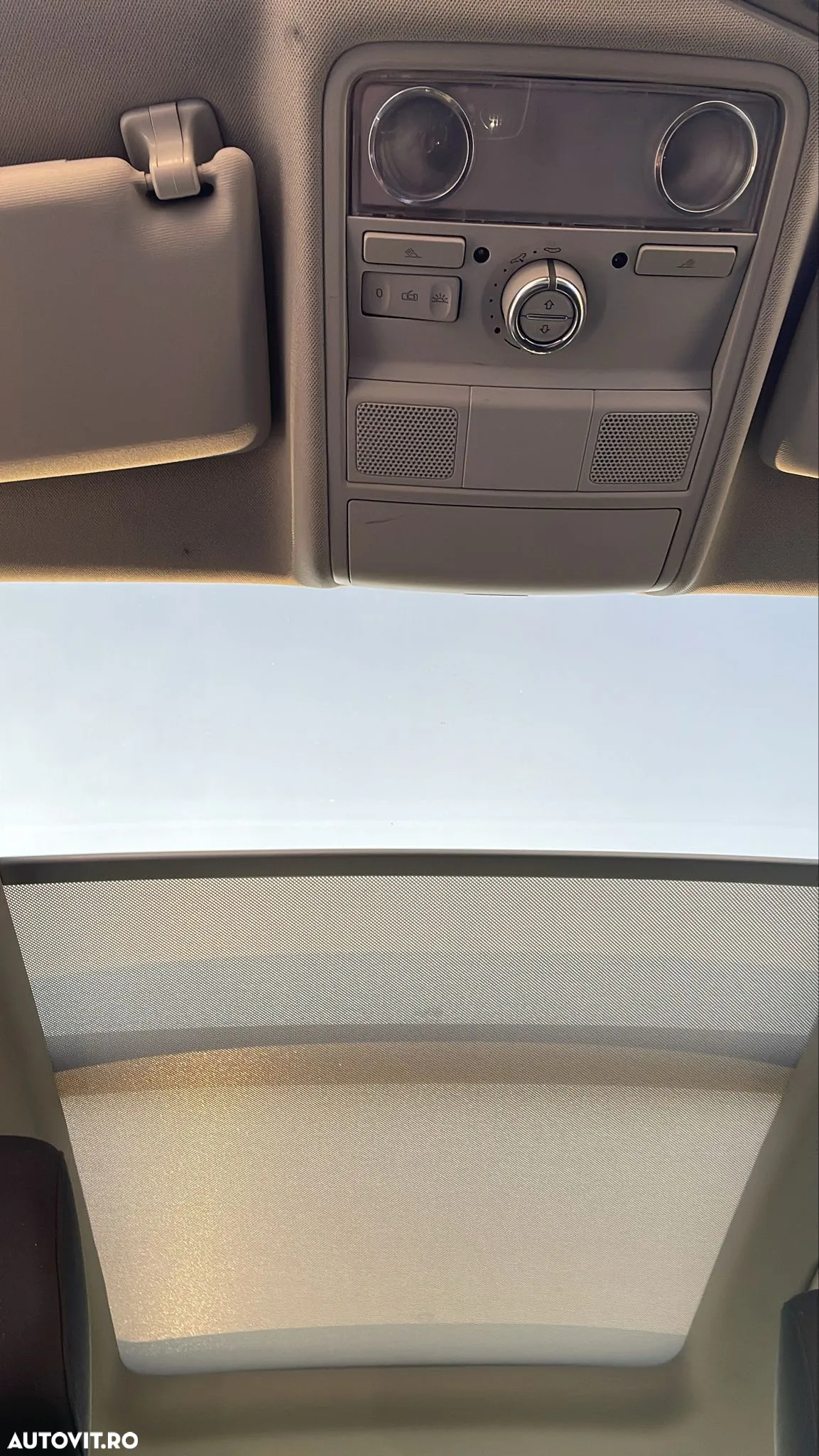 Volkswagen Tiguan - 10
