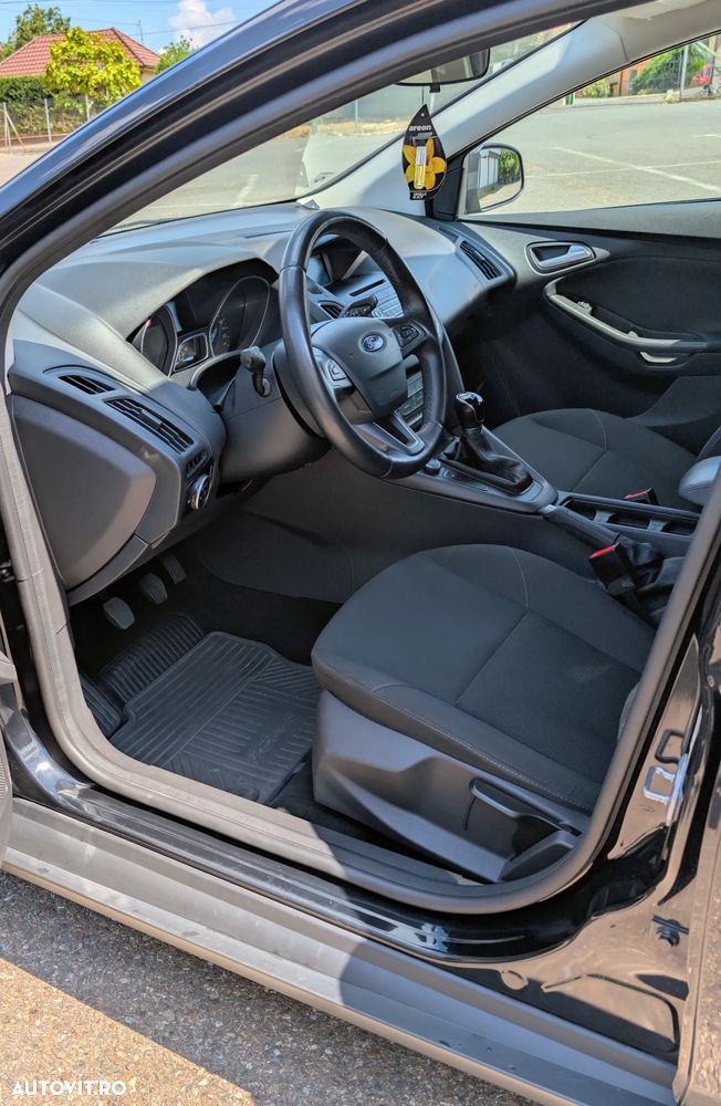 Ford Focus 1.0 EcoBoost Start Stop Trend - 9