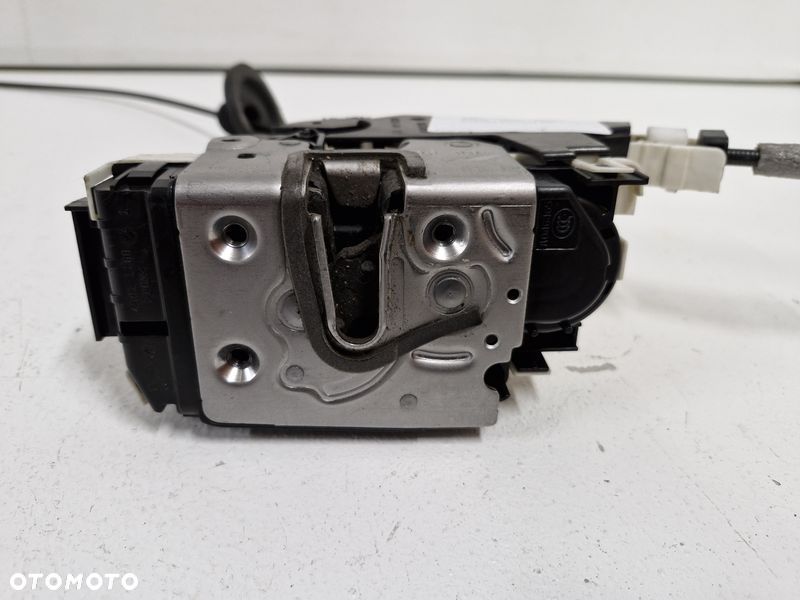 MERCEDES BENZ W207 COUPE ZAMEK DRZWI LEWY PRZÓD EUROPA EU 4 PIN - 10