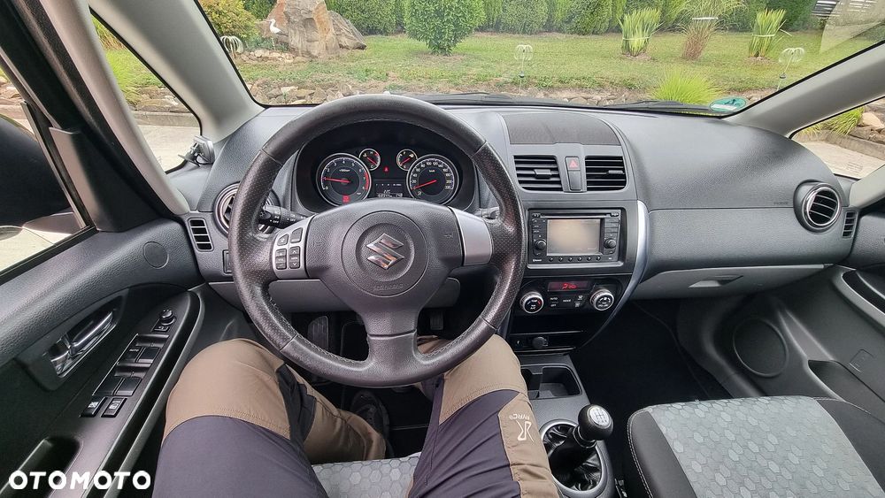 Suzuki SX4 1.6 VVT 4x4 Style - 23
