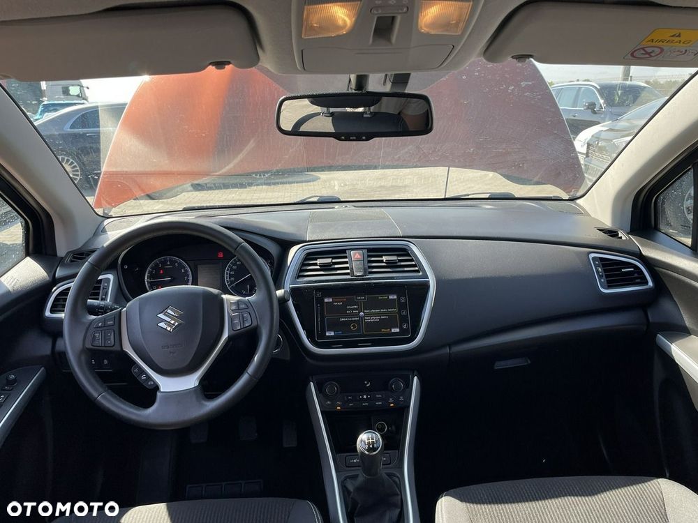 Suzuki SX4 S-Cross 1.0 T Comfort - 9