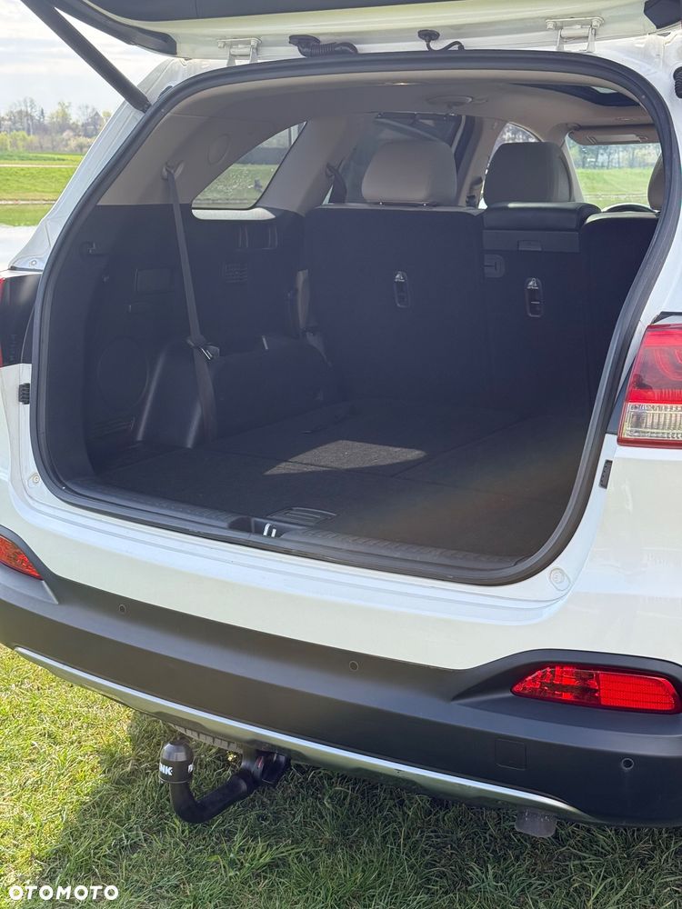 Kia Sorento 2.0 CRDI Business Line Plus - 26