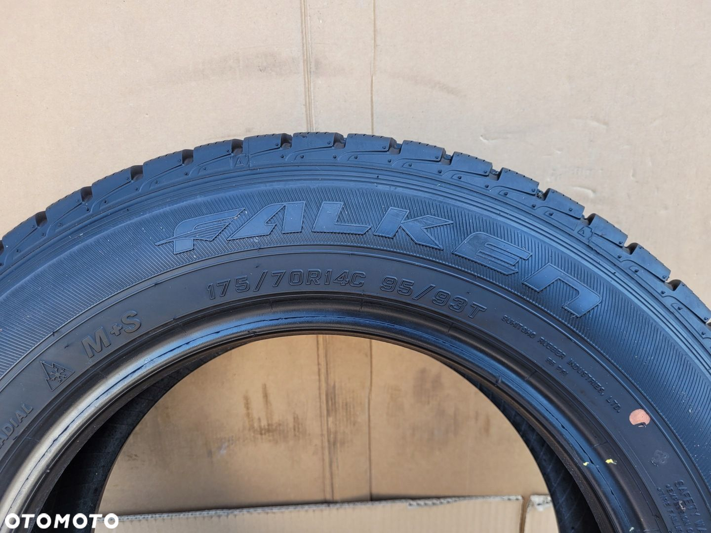 Falken Eurowinter HS437 Van 175/70R14 95/93 T - 5