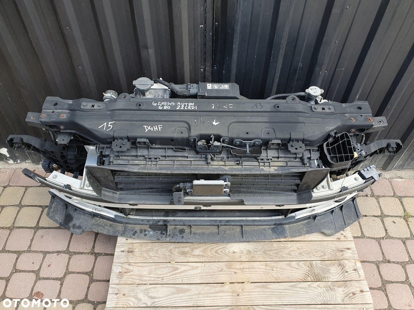 HYUNDAI GENESIS PAS PRZEDNI CHŁODNICE G80 2.2 CRDI - 1