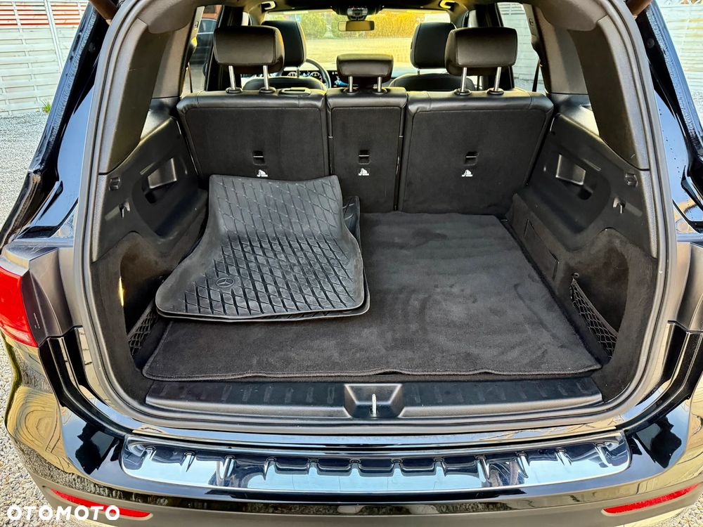 Mercedes-Benz GLB 250 4-Matic 8G-DCT - 39