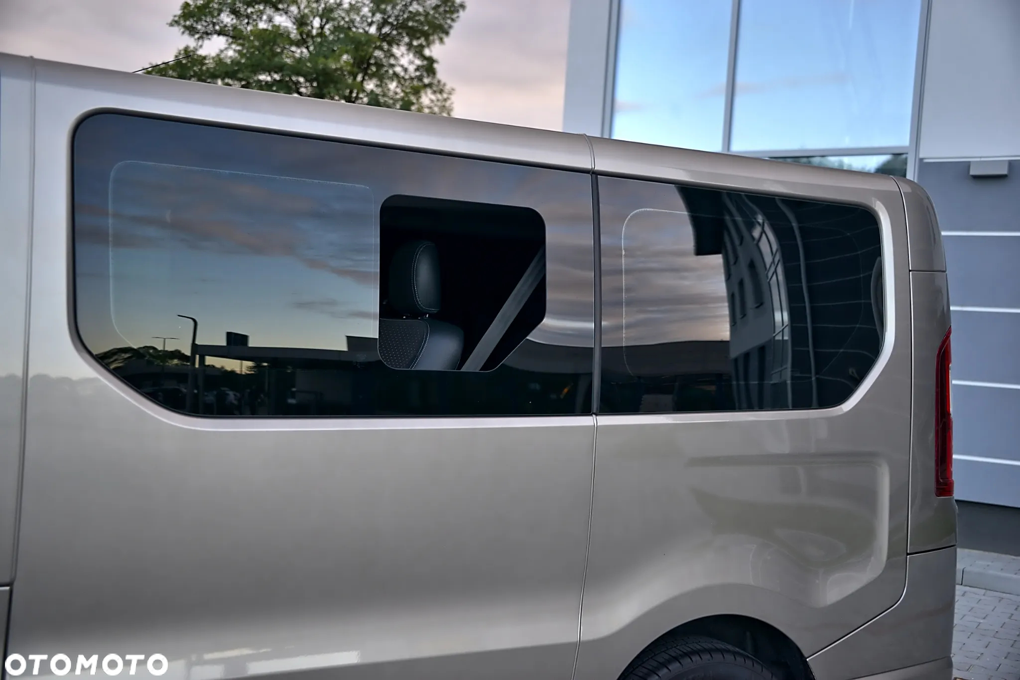 Opel Vivaro - 39