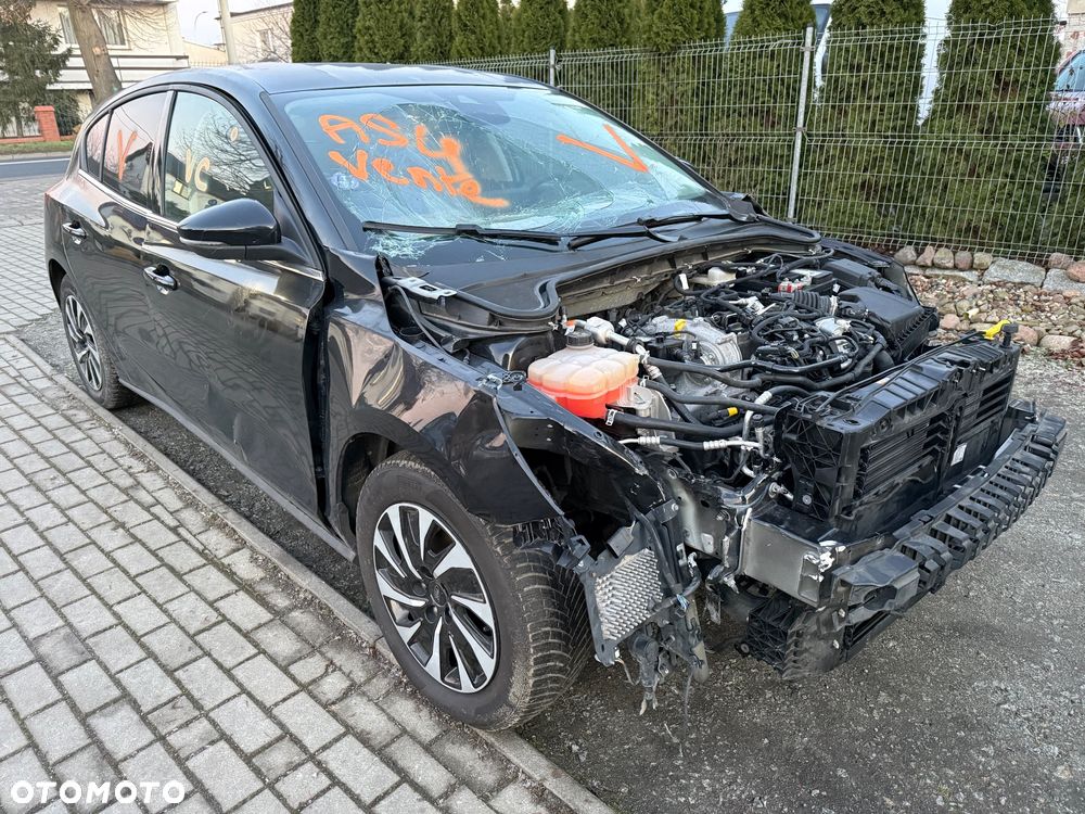 Ford Focus 1.0 EcoBoost Hybrid ACTIVE X - 12