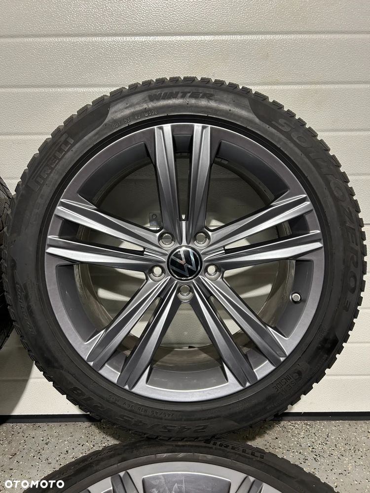 Oryginalne koła zimowe FELGI 18 VW ARTEON Pirelli 245/45R18 2021r. jak NOWE - 5