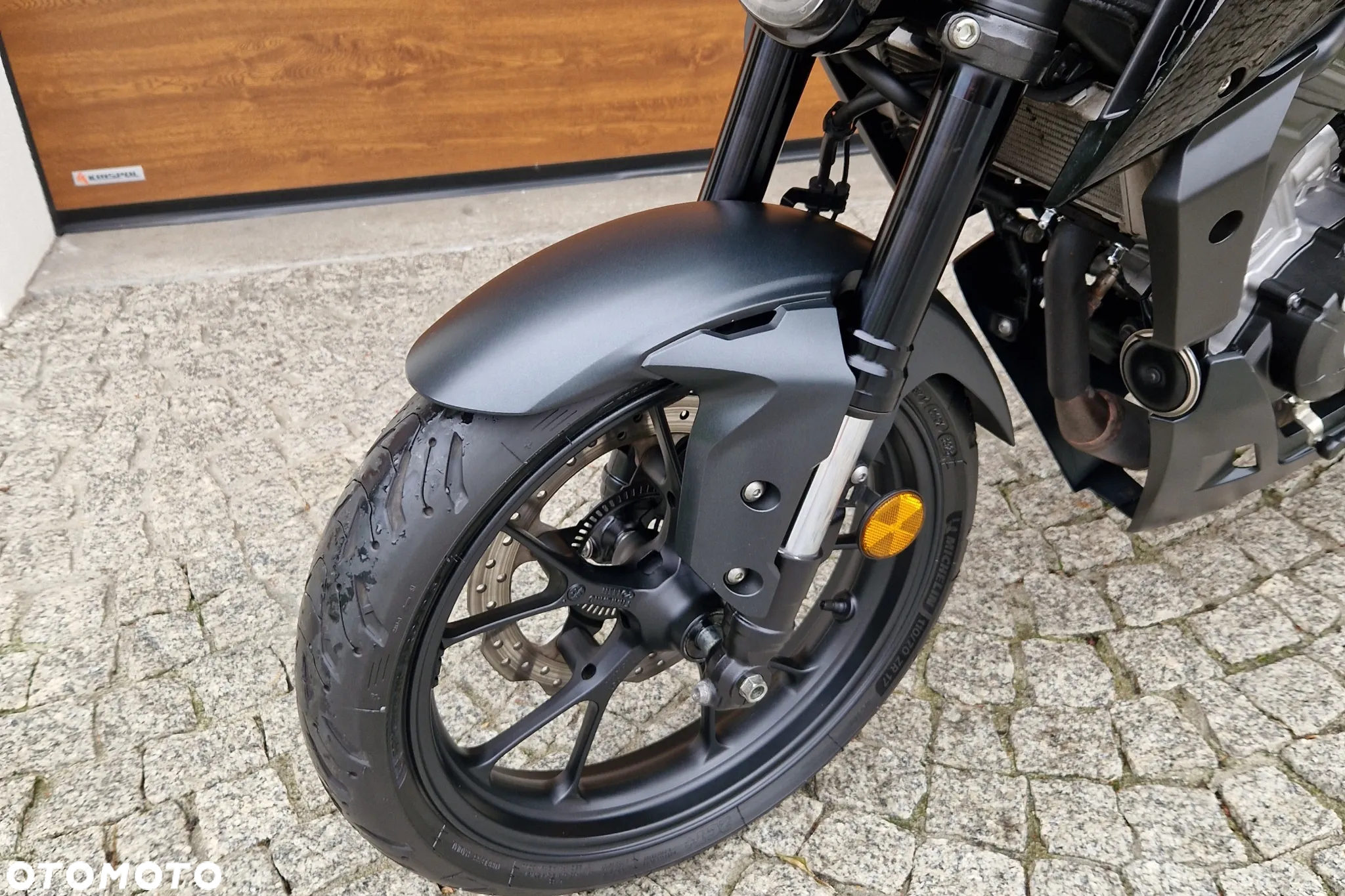 Honda CB - 17