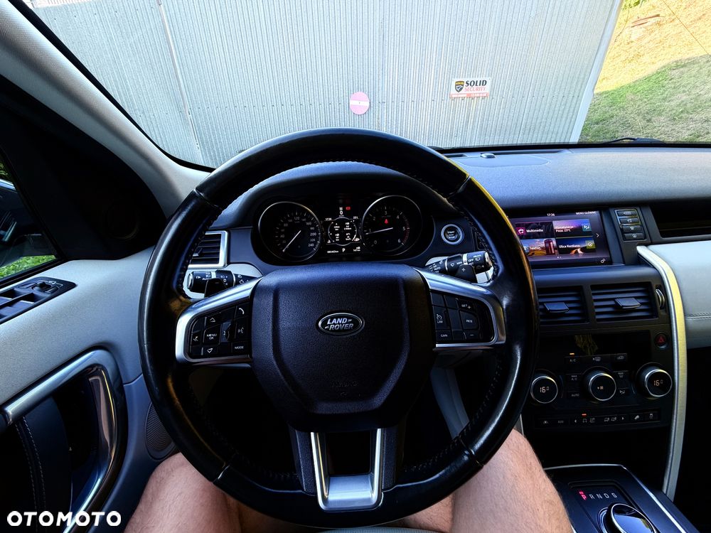 Land Rover Discovery Sport TD4 HSE - 31