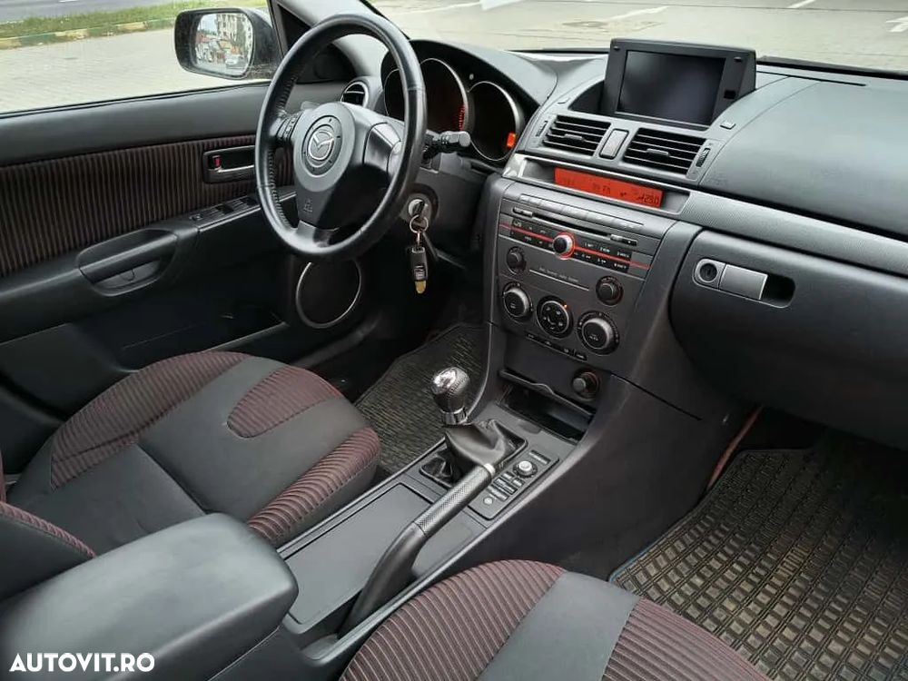 Mazda 3 - 7