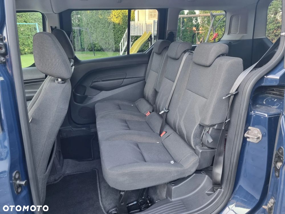 Ford Tourneo Connect Grand - 20