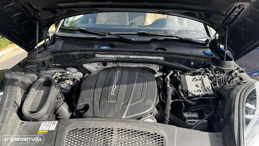 Porsche Macan Standard - 18