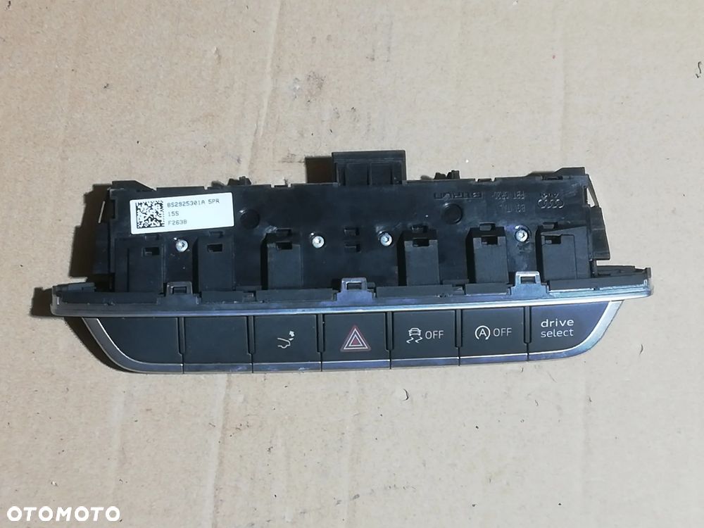 Panel przełączniki awaryjne spoiler Audi OE 8S2925301 Audi TT 8S