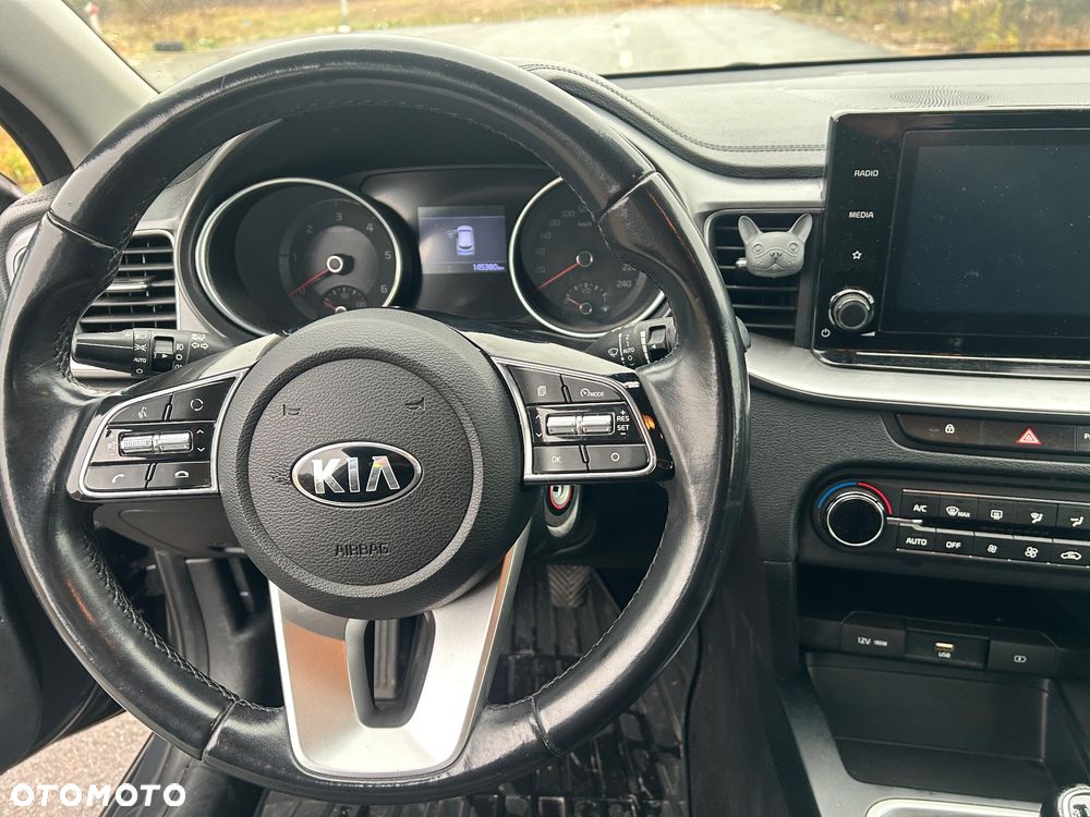 Kia Ceed 1.6 CRDi SCR L - 18